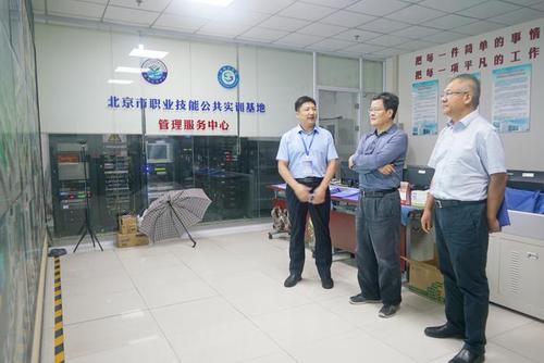 中级资格考试1.jpg